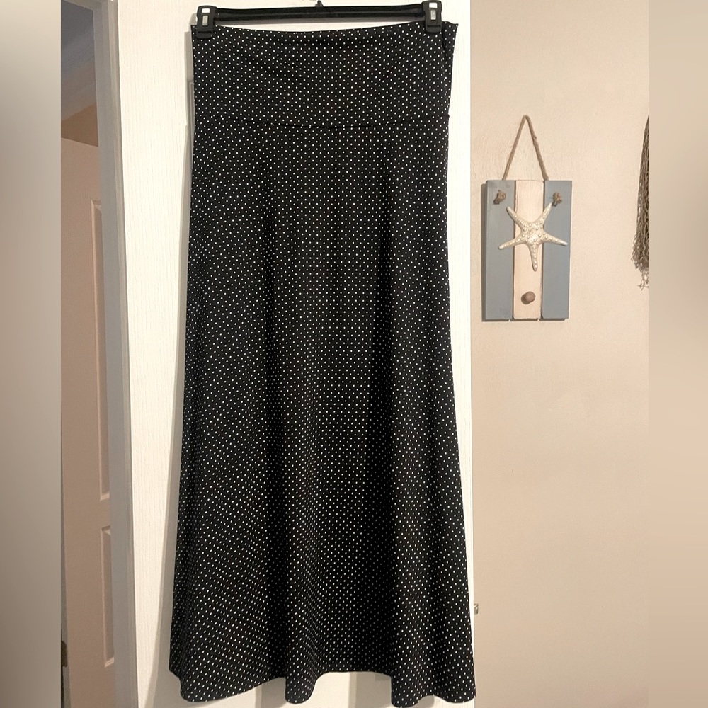 Lularoe Maxi Skirt Black w/White Polka Dots Size L